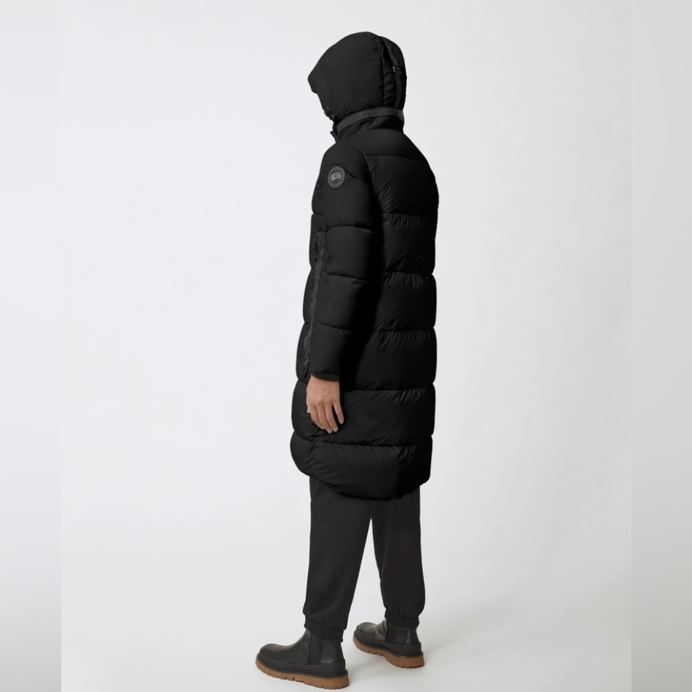 Canada Goose Jacket (S/P) - Picture 3 of 3